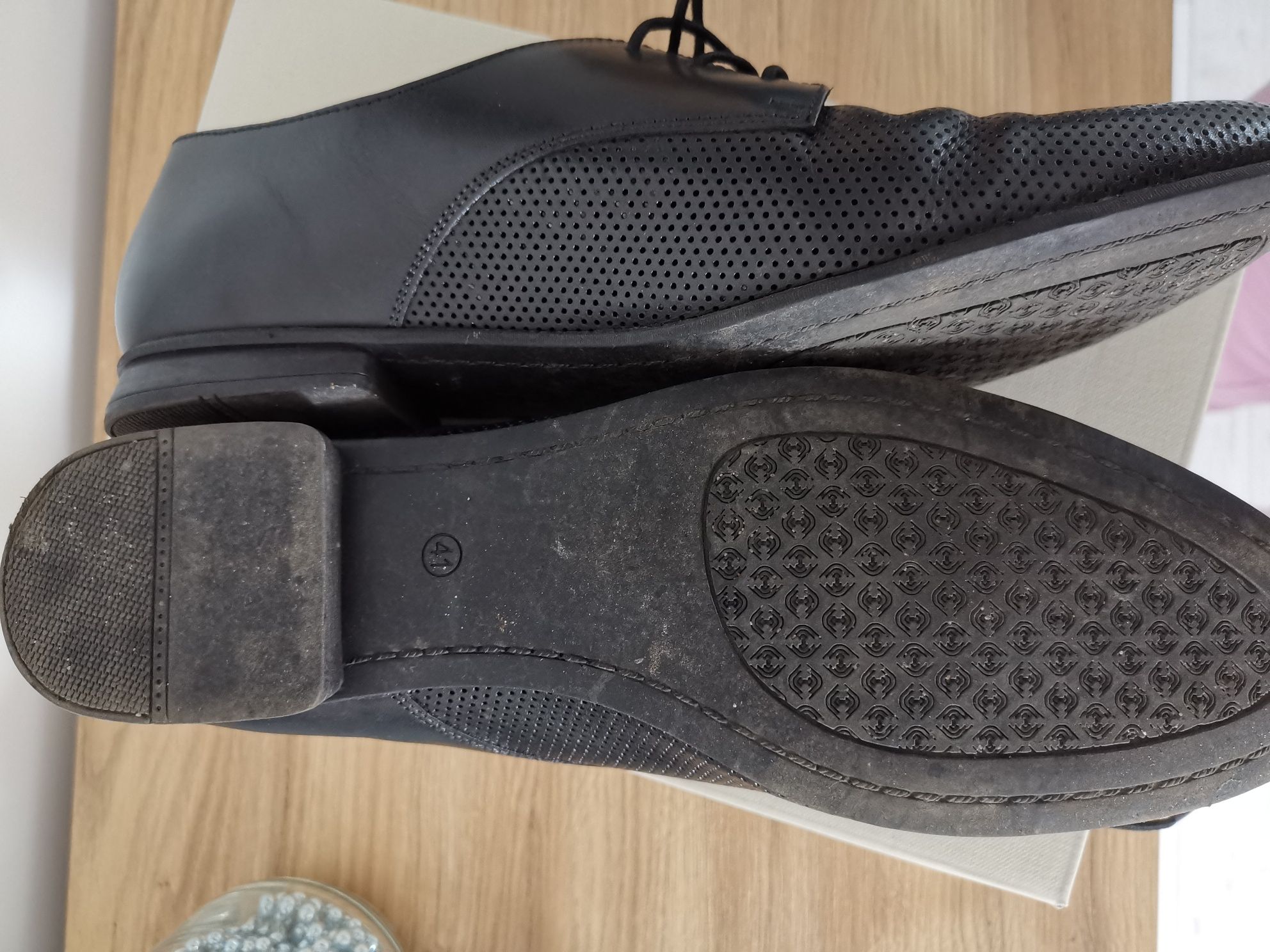Buty damskie eleganckie Lasocki 41 czarne półbuty