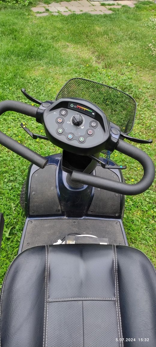 Wózek inwalidzki Invacare Comet