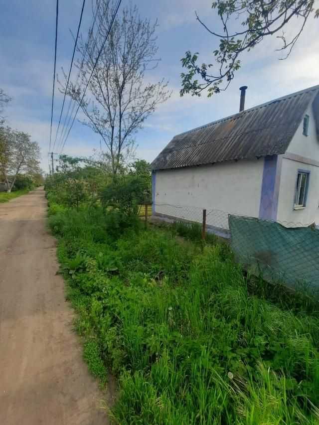 (3-33) Крепкий домик на дачах с. Светлое