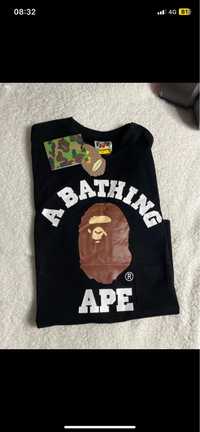 T-shirt A bathing Ape (Bape)