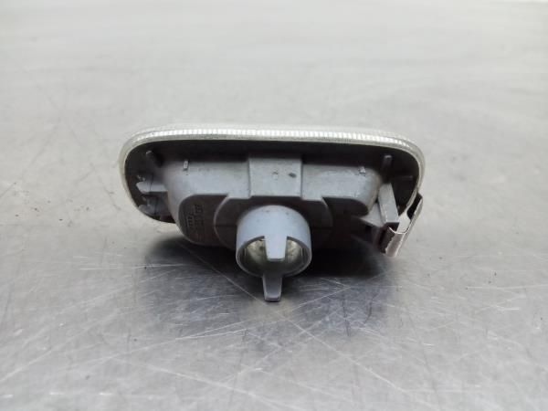 Pisca frente esquerdo AUDI A3 (8P1)