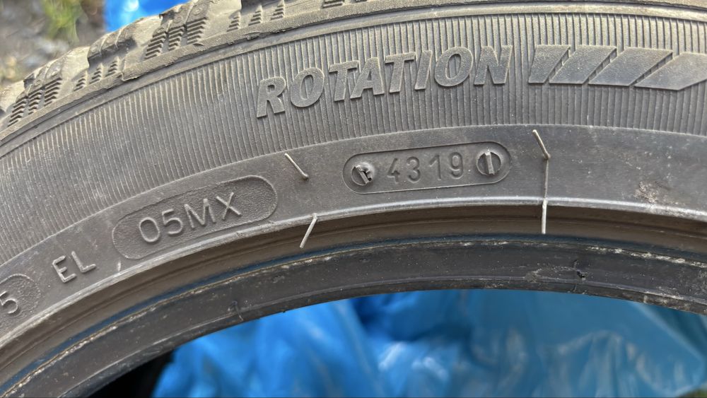 Opony zimowe Kormoran 235/45 18