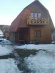 деревяний будинок в Уневі
