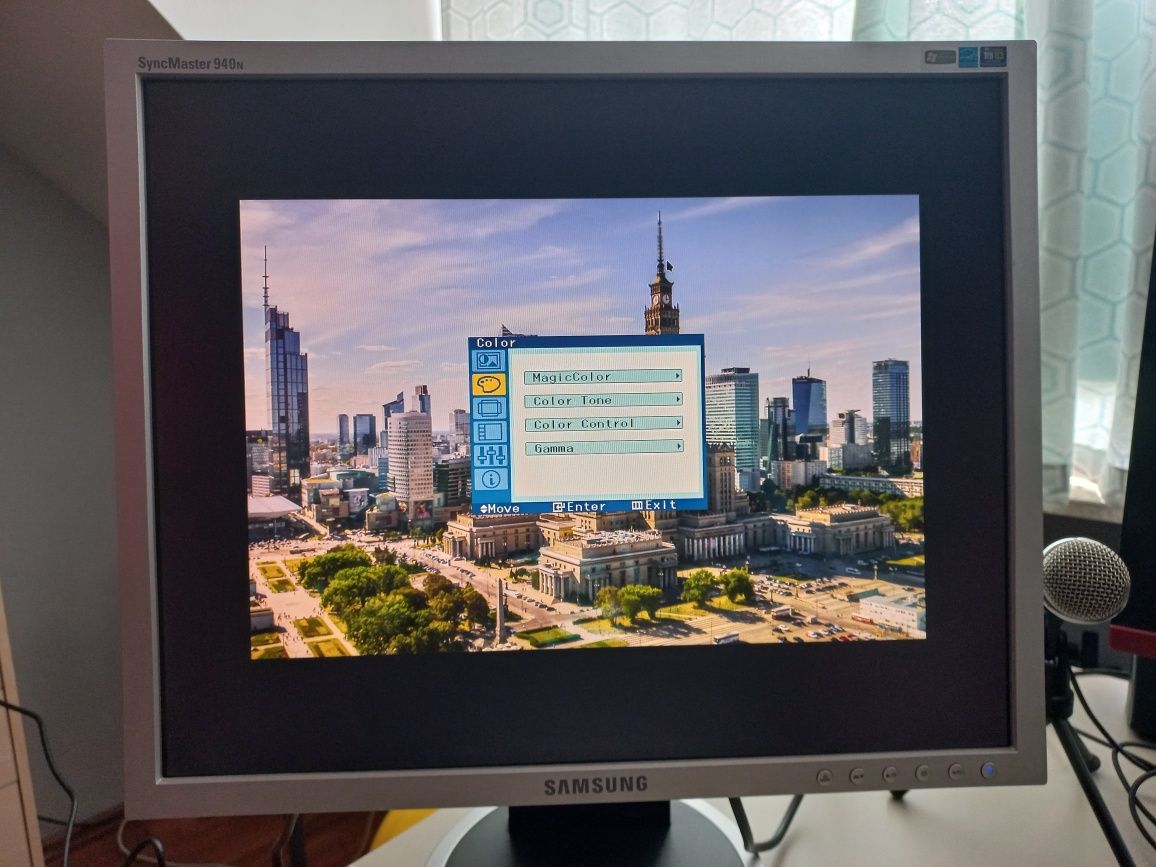 Monitor Samsung 949 N - 19 cali