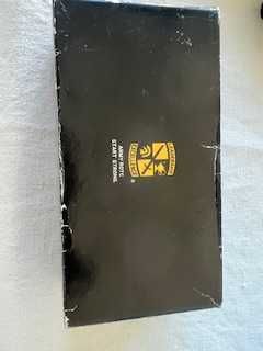 Lanterna tática dos EUA