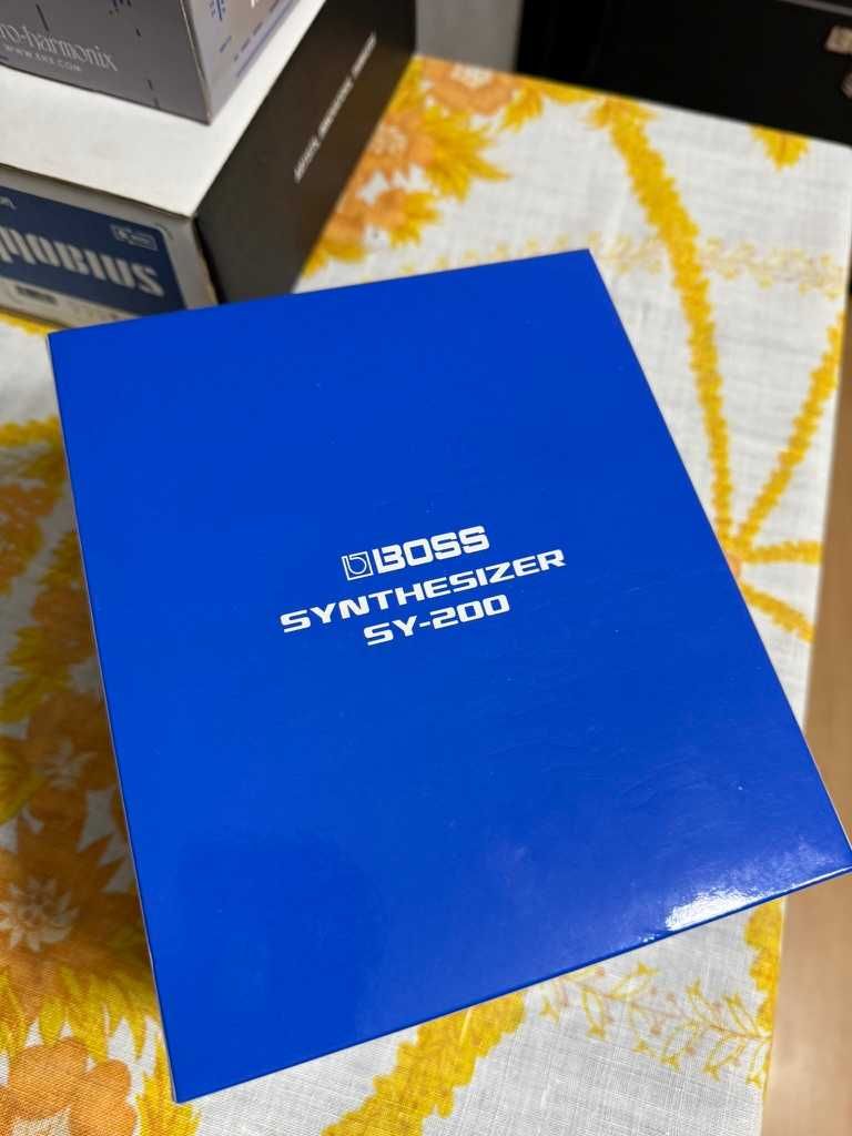 BOSS Synthetizer SY-200 - nowy