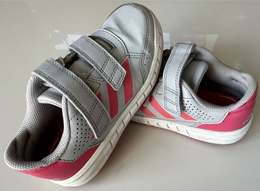 Adidasy r29(19cm) stan bardzo dobry