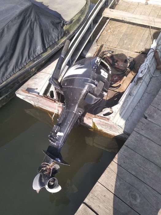 Продам лодку  Южанка з мотором suzuki 15 2t