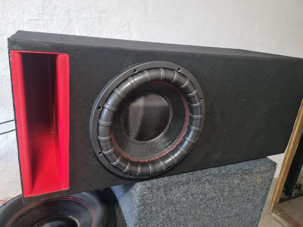 Subwoofer HomeAudio excursion
