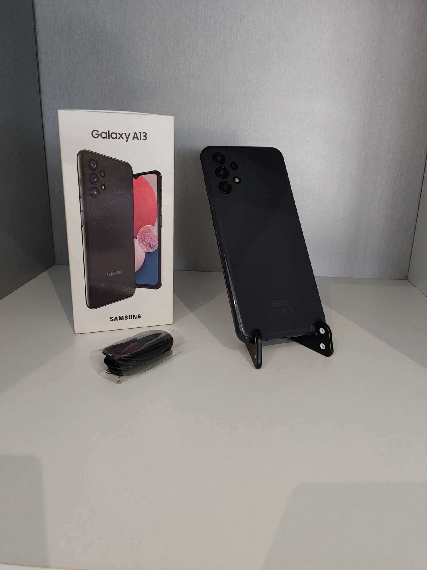 Samsung A13 6,6 Polegadas Dual sim Desbloqueado impecavel