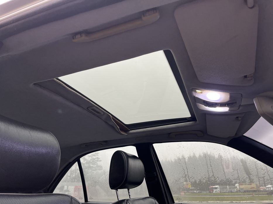 Мерседес Е320 w210