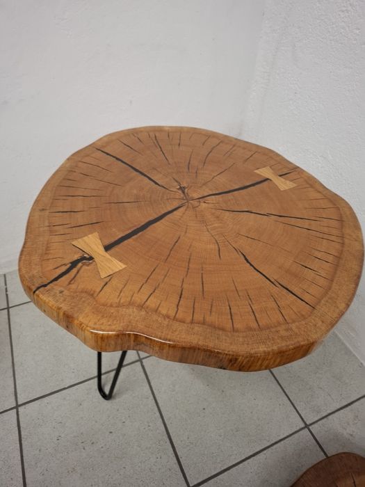 Stolik kawowy, żywica