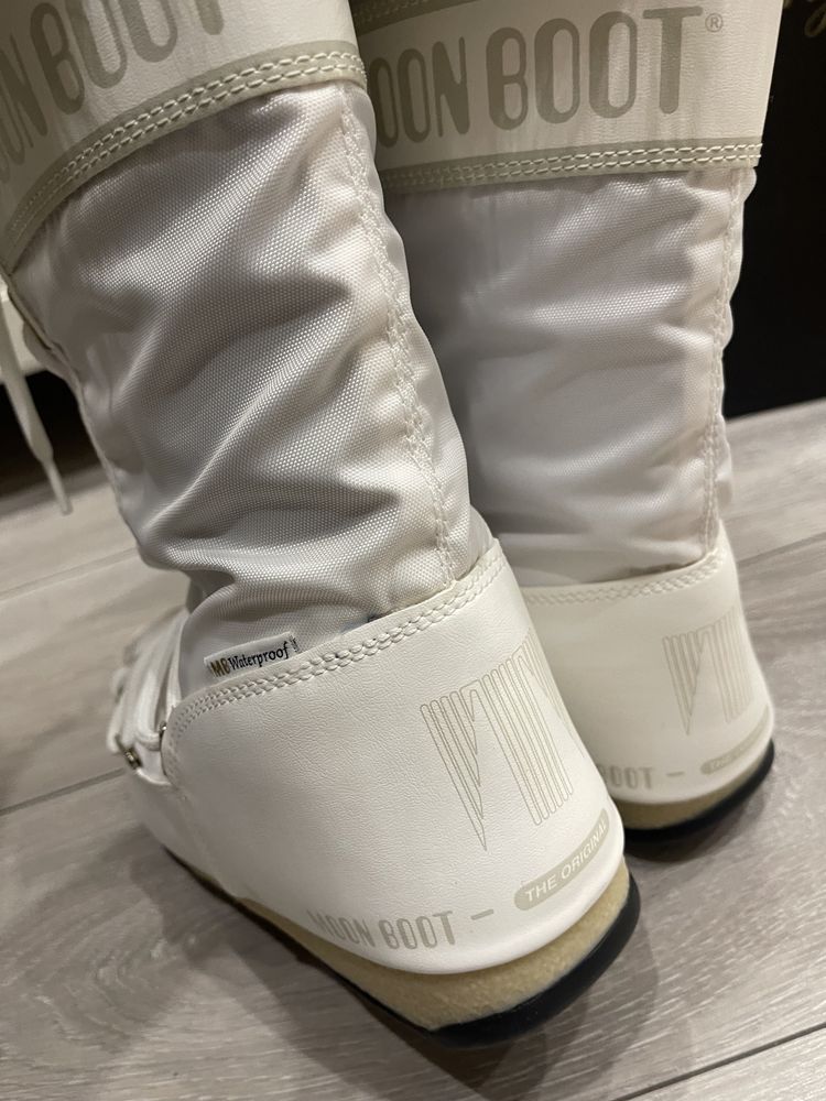 Wodoodporne kozaki śniegowce buty Moon Boot 38 Monaco WP2