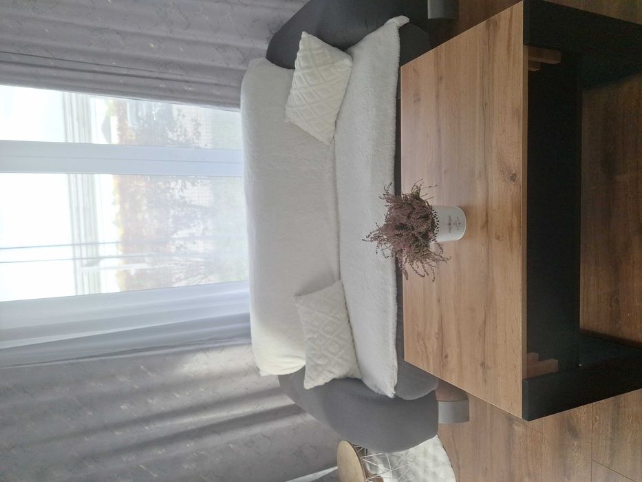 Szara, przytulna sofa 3-osobowa 180cm – styl skandynawski / boho