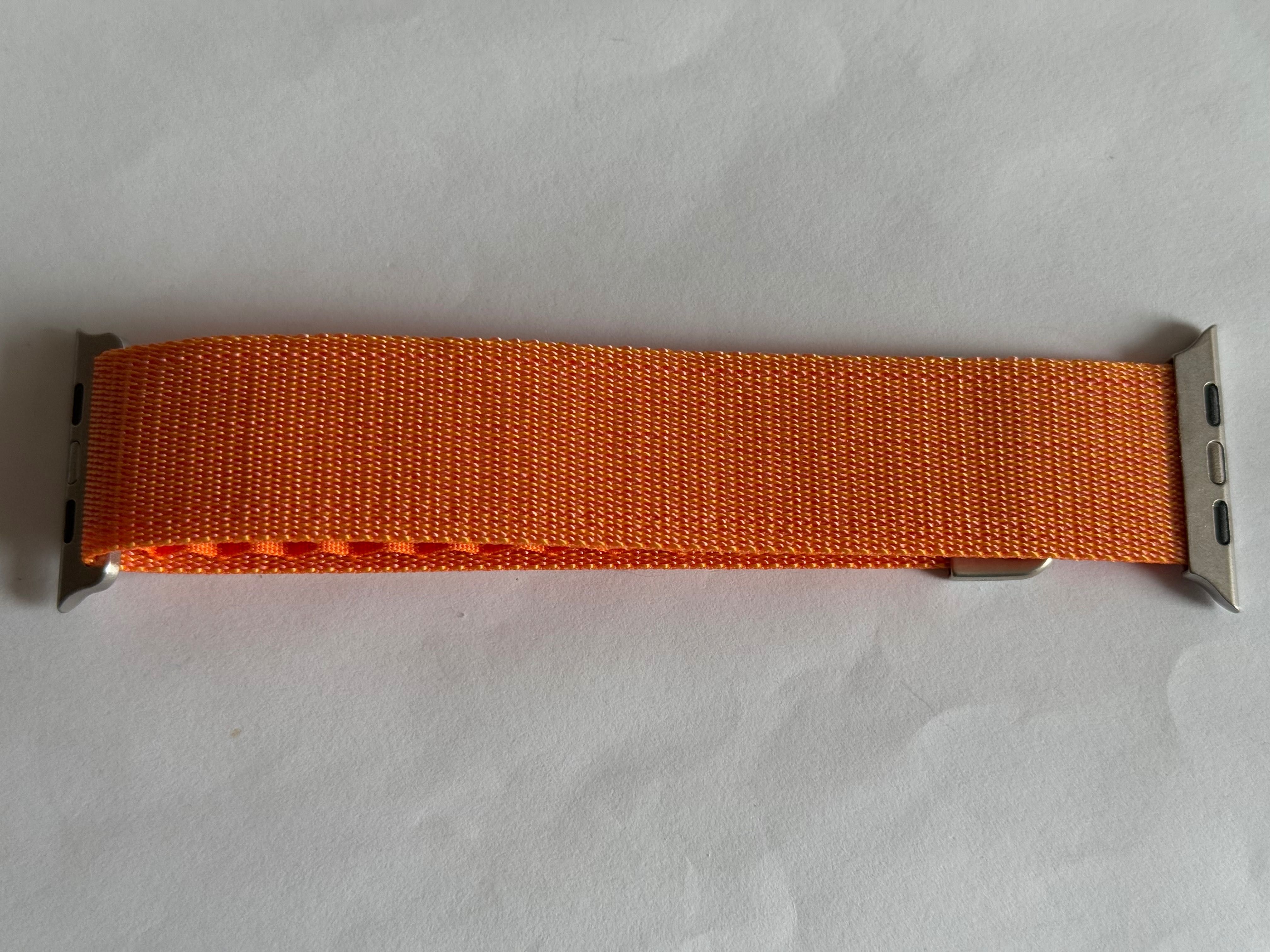 Opaska Alpine do Apple Watcha  49 mm 44 mm 45 mm w kolorze Orange