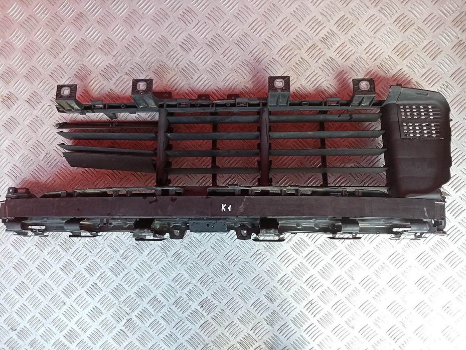 Жалюзі заслінки повітряні Porsche Cayenne 3 9Y0  Порш Каен каєн жалюзи