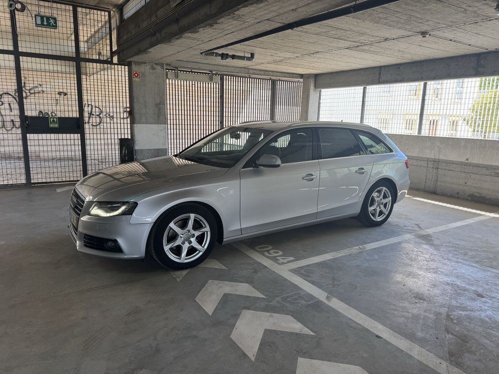 Audi A4 Carrinha Sport 2010 Nacional 2 registos