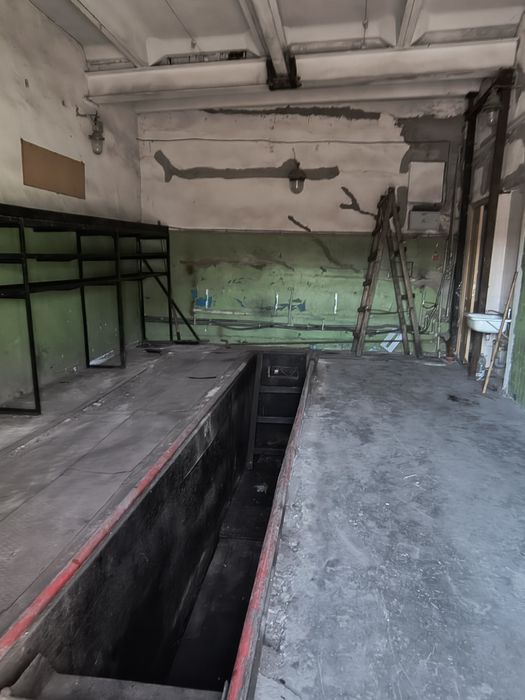 Здам гаражний комплекс