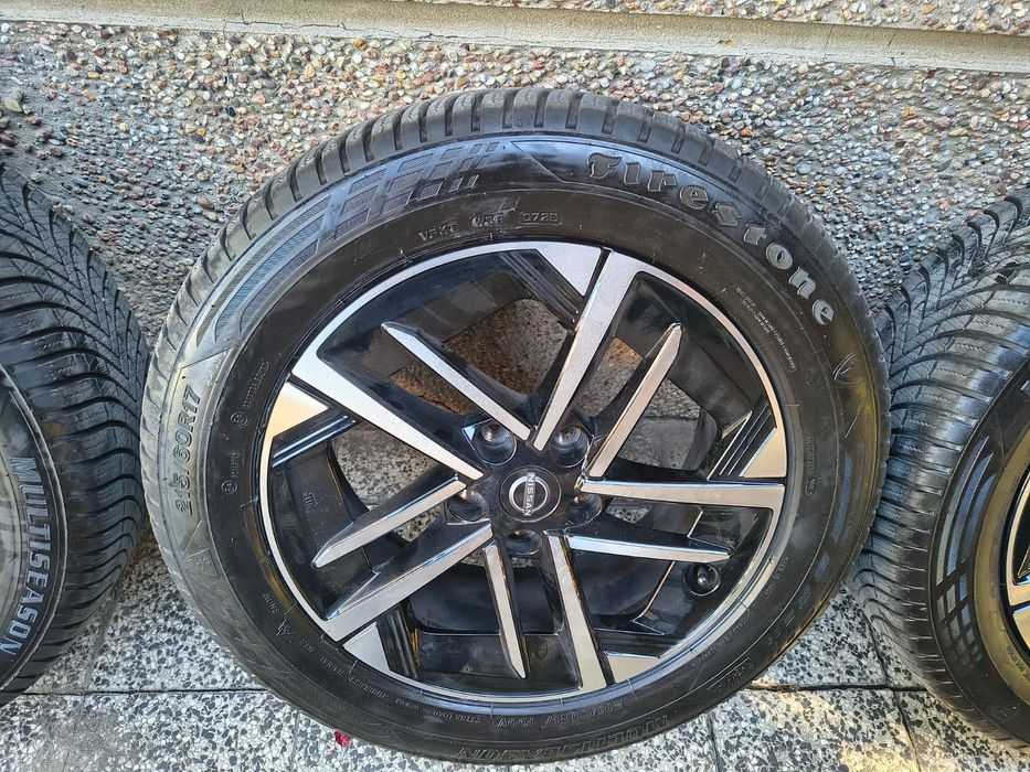 Sprzedam komplet kół Nissan r17 5x114,3