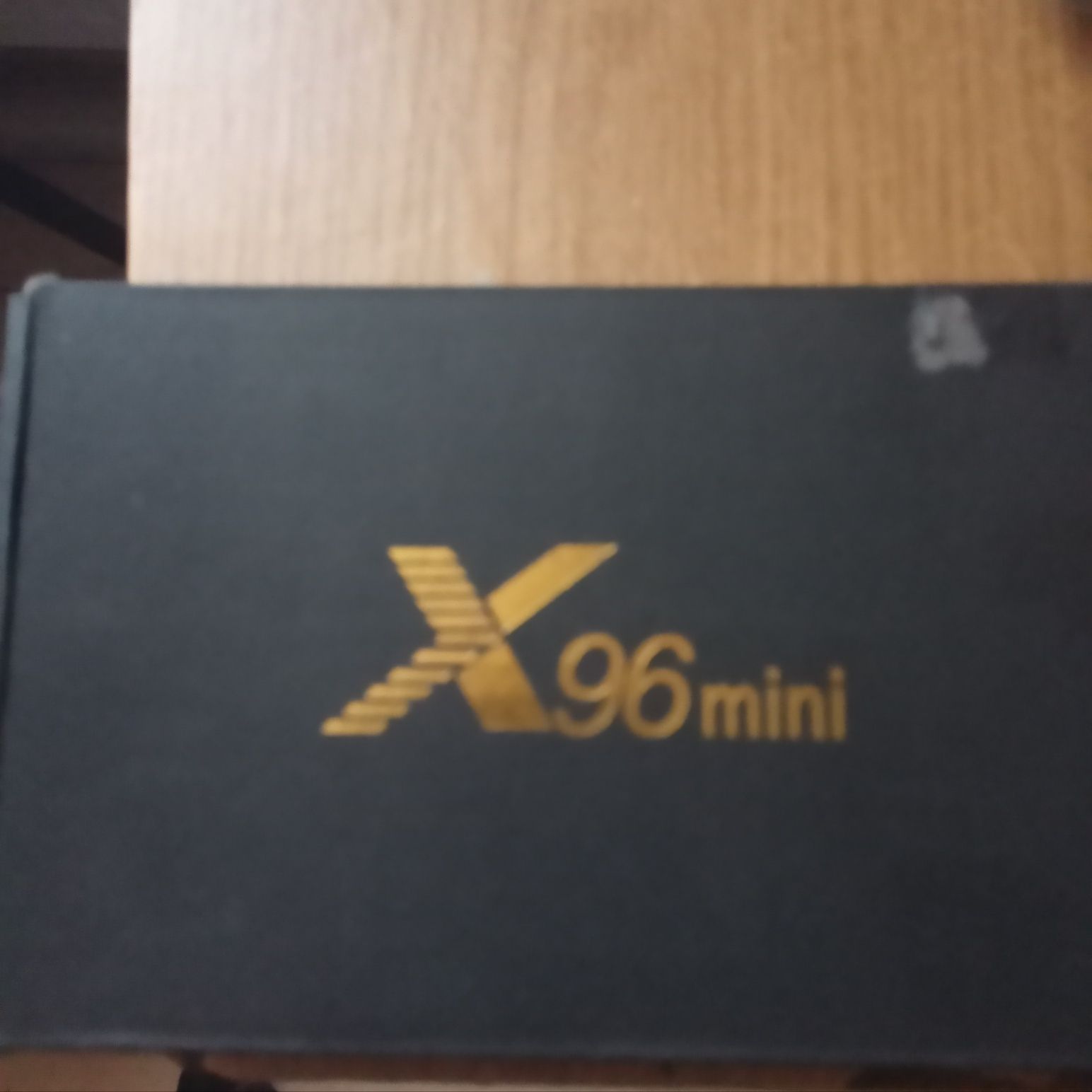 Продається смарт приставка X96mini
Майже не користувались. 
При потре