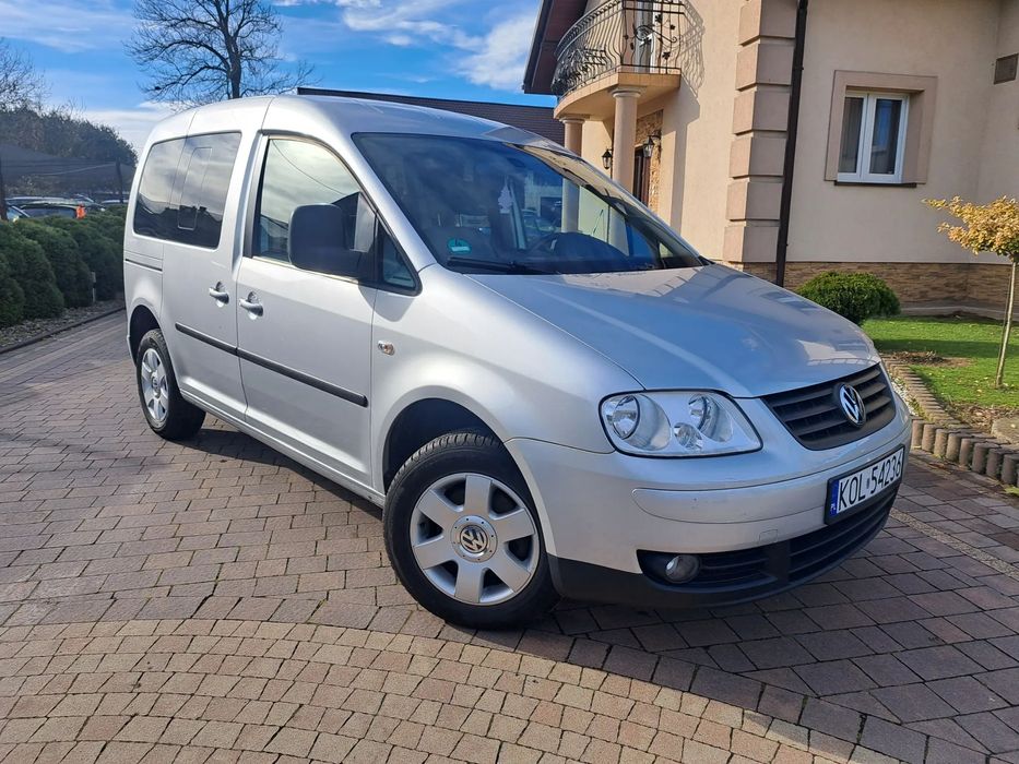 Volkswagen Caddy 1.6 102 KM Niski Przebieg Klimatronik Grzane Fotele