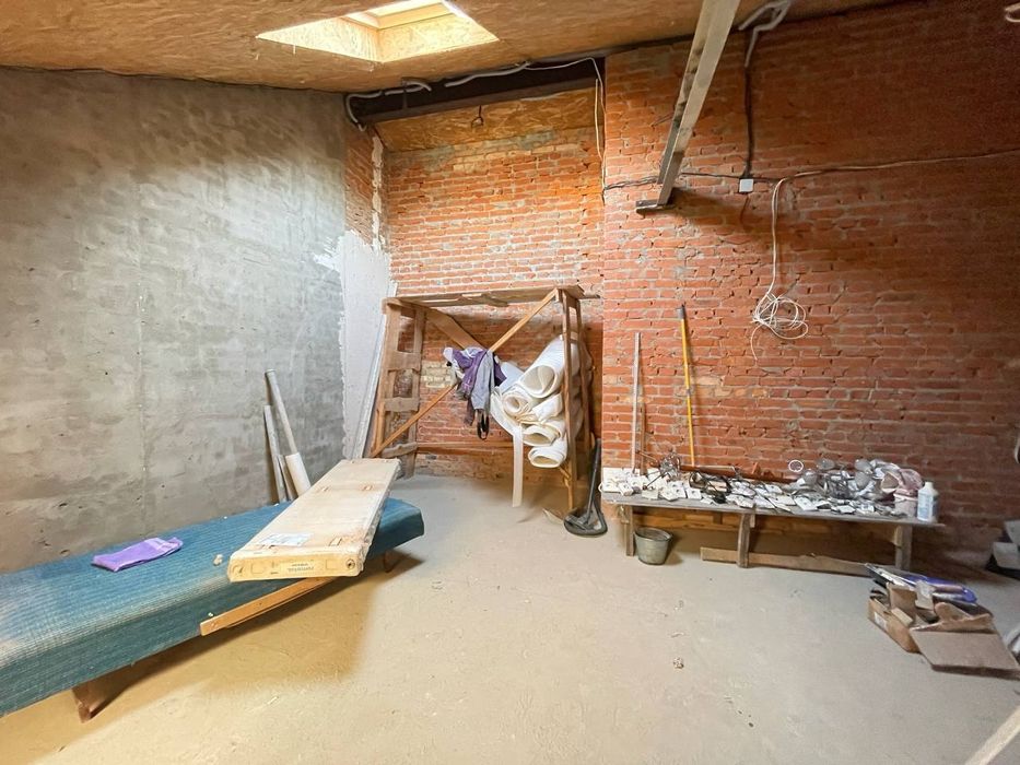 Низька ціна і низькі податки за 150м² у Вишневому