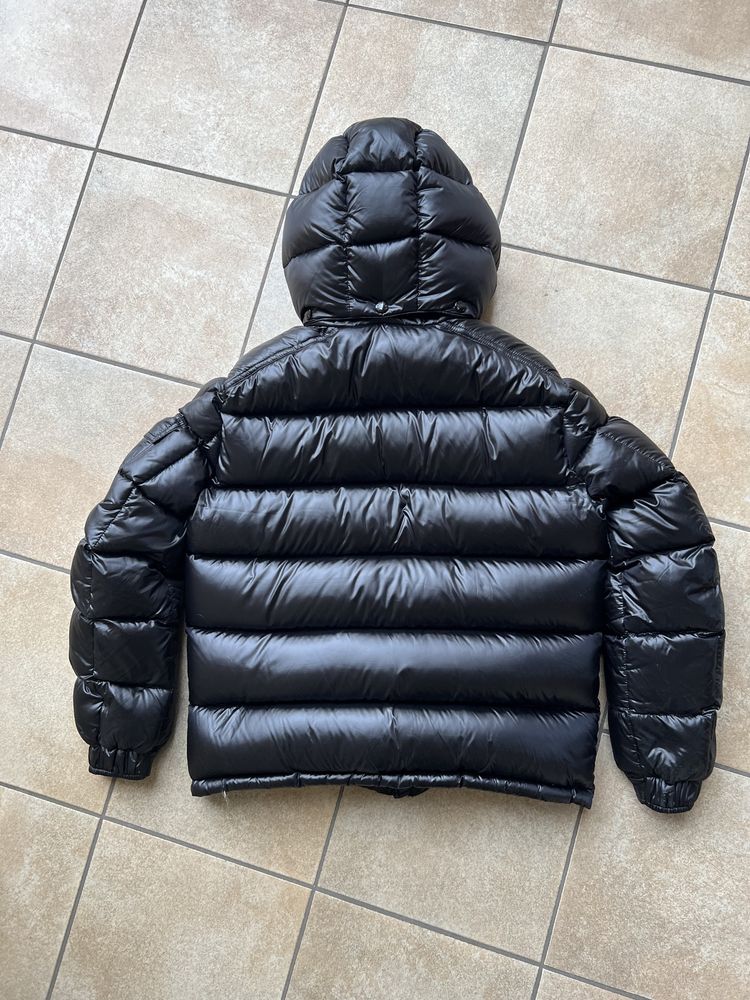 Kurtka puchowa Moncler Maya