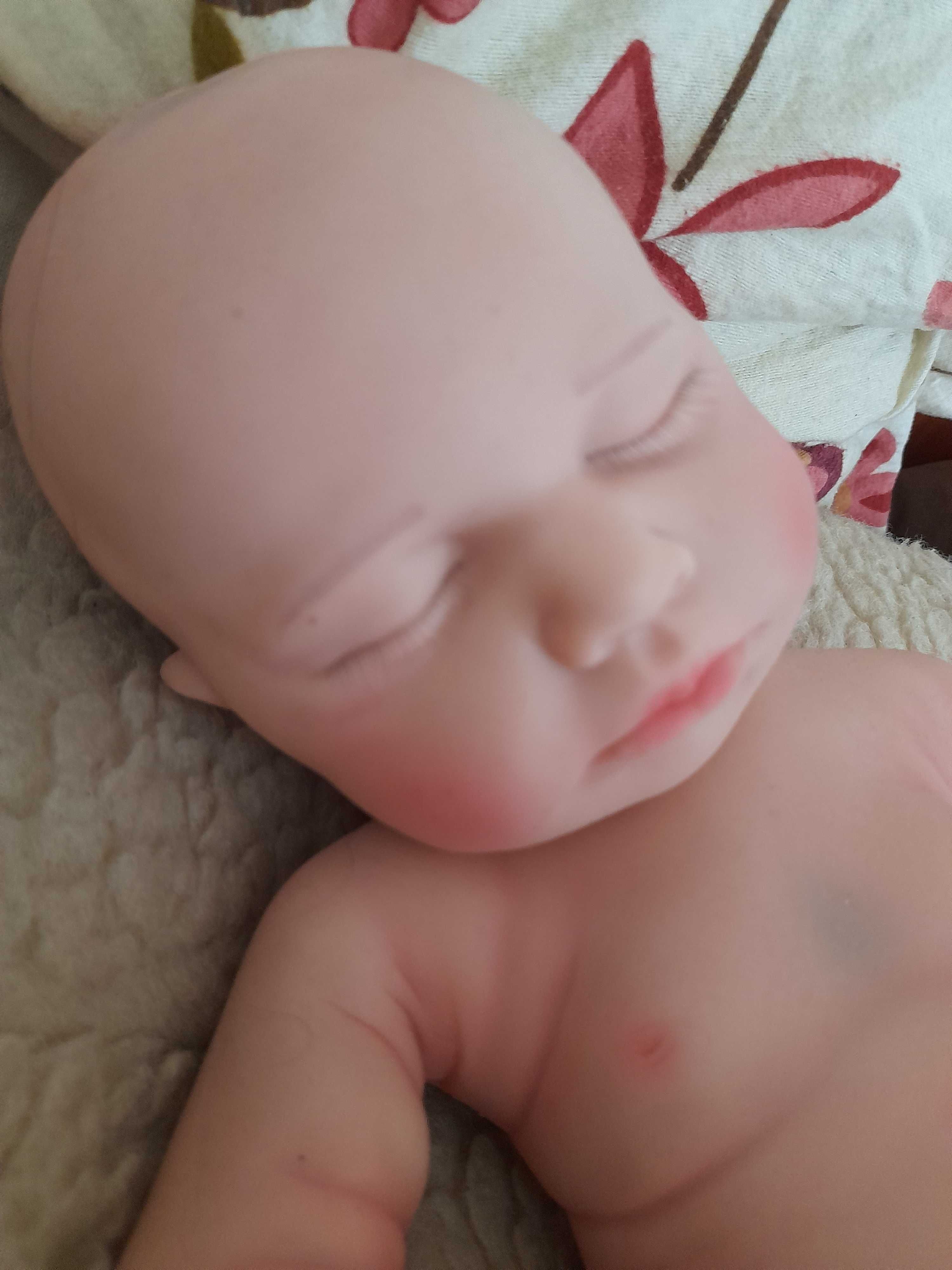 Silikonowa miękka lalka reborn