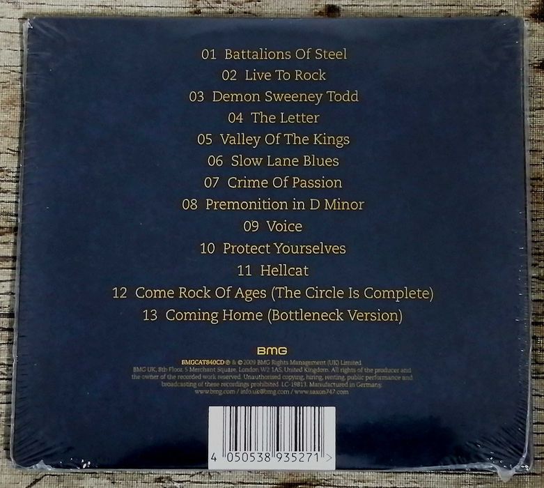 Cd de SAXON "Into The Labyrinth" (cd novo selado)