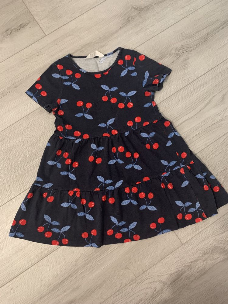 Платья летние на девочку 4-6 лет H&M