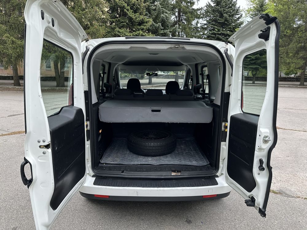 Fiat Doblo 1.4 Газ/Бензин