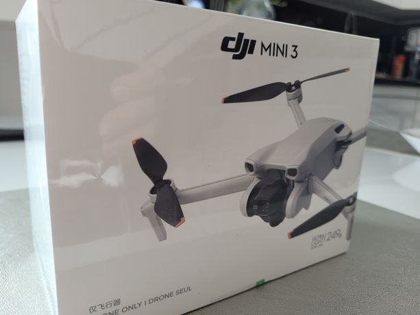 Dron DJI Mini 3 Fly More Combo