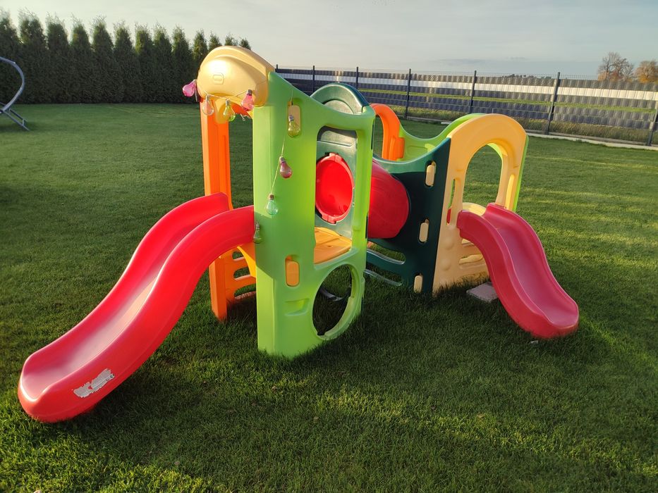 Plac zabaw Little tikes, zjeżdżalnie