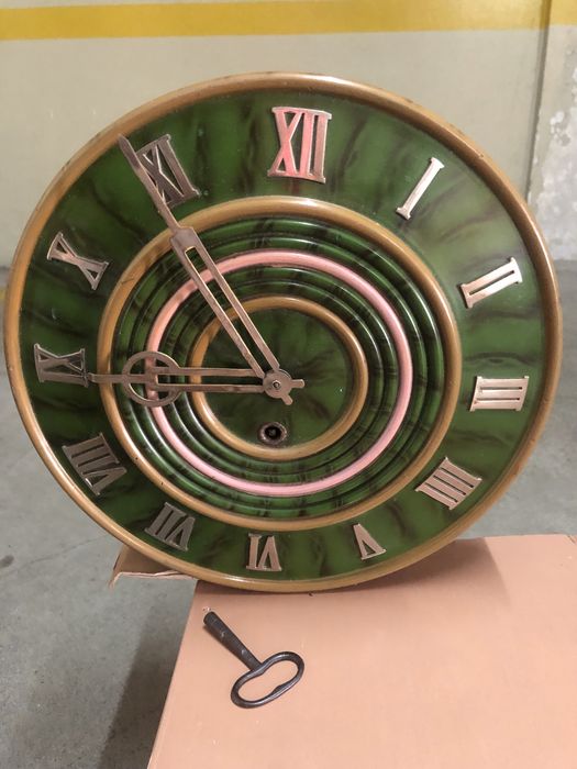 Relógio vintage anos 70 a funcionar e mecânico