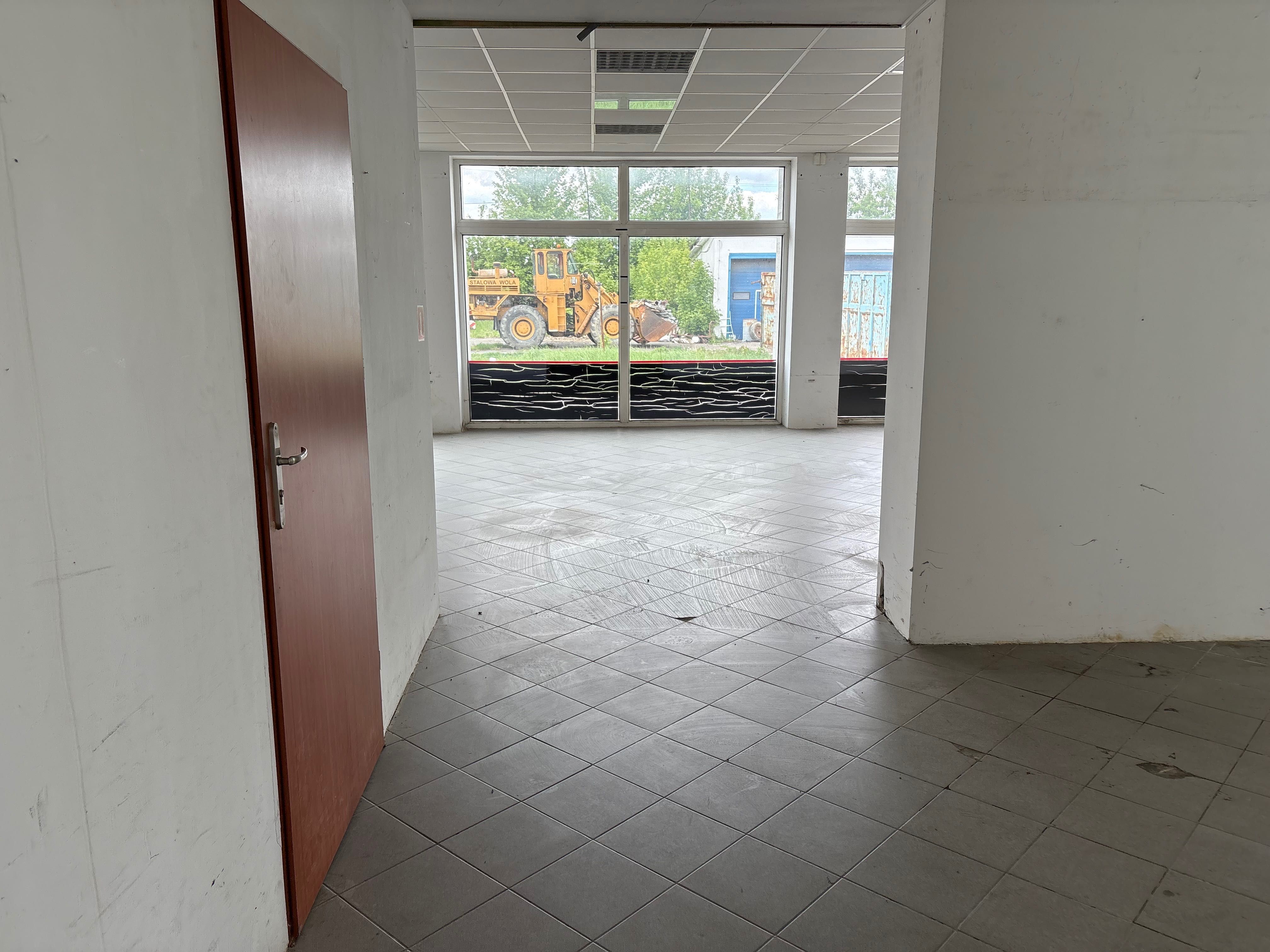 Wynajmę pawilon handlowy 400m2 w Sandomierzu ul. Trześniowska 11