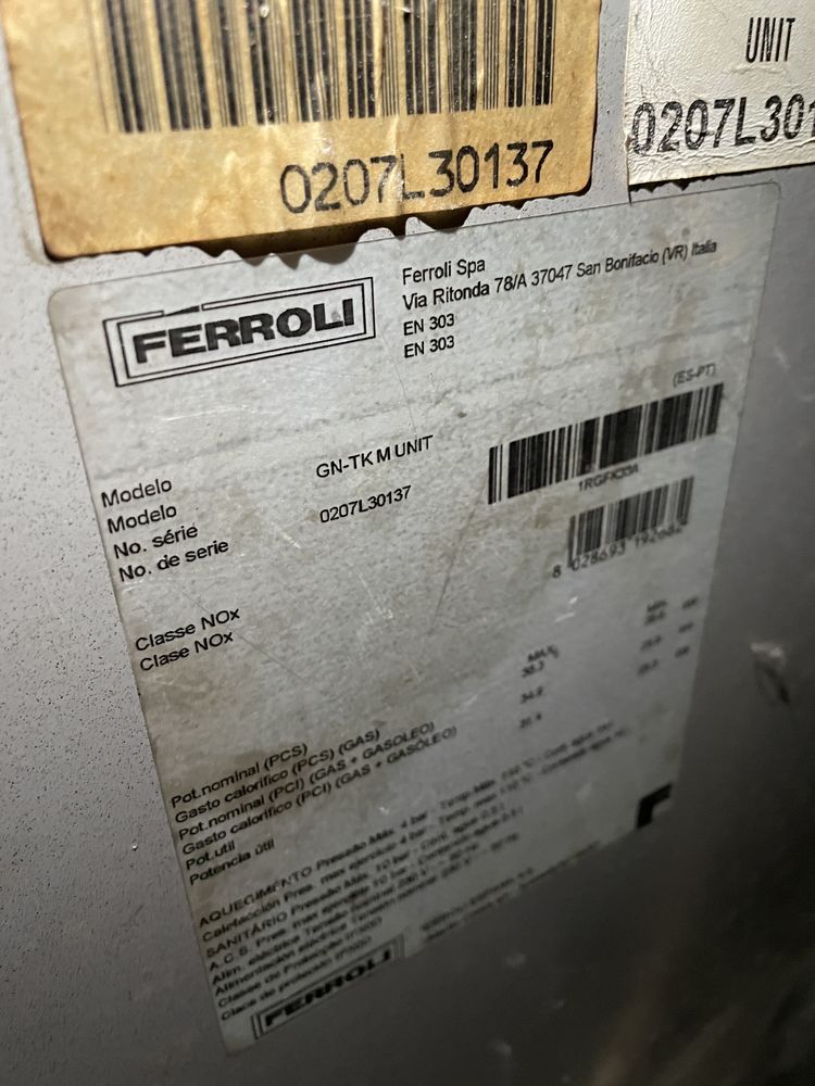 Caldeira a Gasoleo FERROLI GN-TK c/ Acessorios
