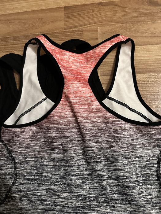 Футболки у спортзал