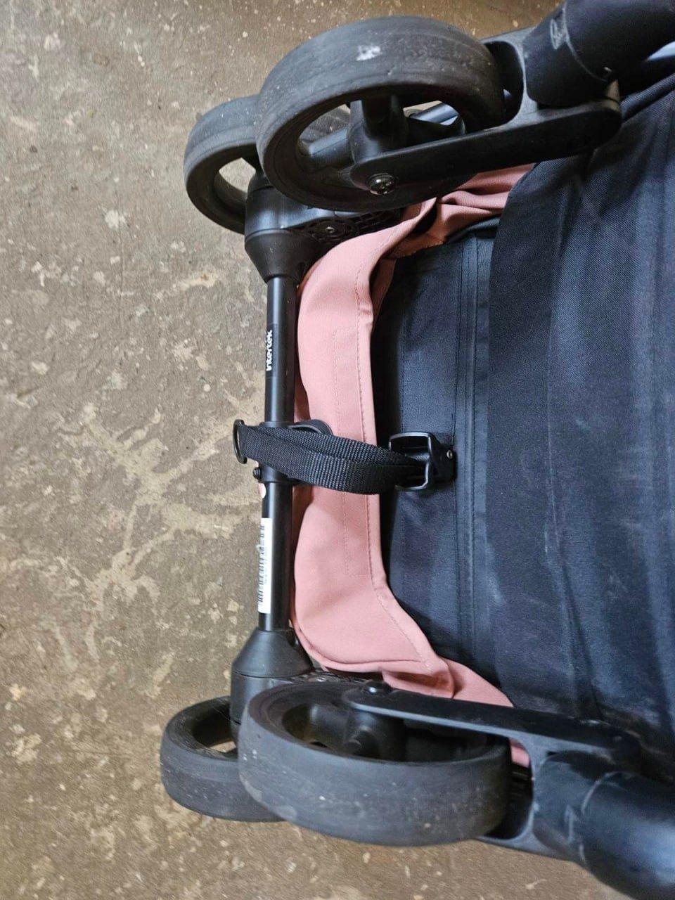 Продам детскую коляску ANEX AIR-Z