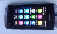 Sprzedam smartfon Nokia 305 z ładowarką nokia .