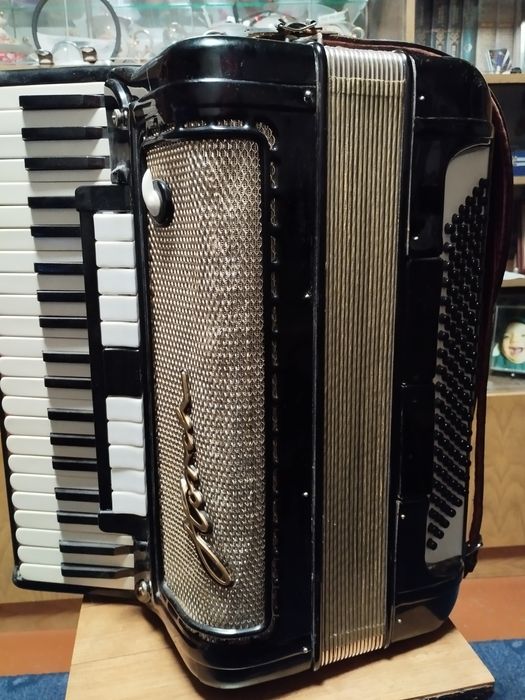 Німецький акордеон Horch