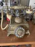 Telefone antigo com fio de ligacao