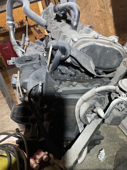 Słupek głowica wałki iveco Ducato Euro 4