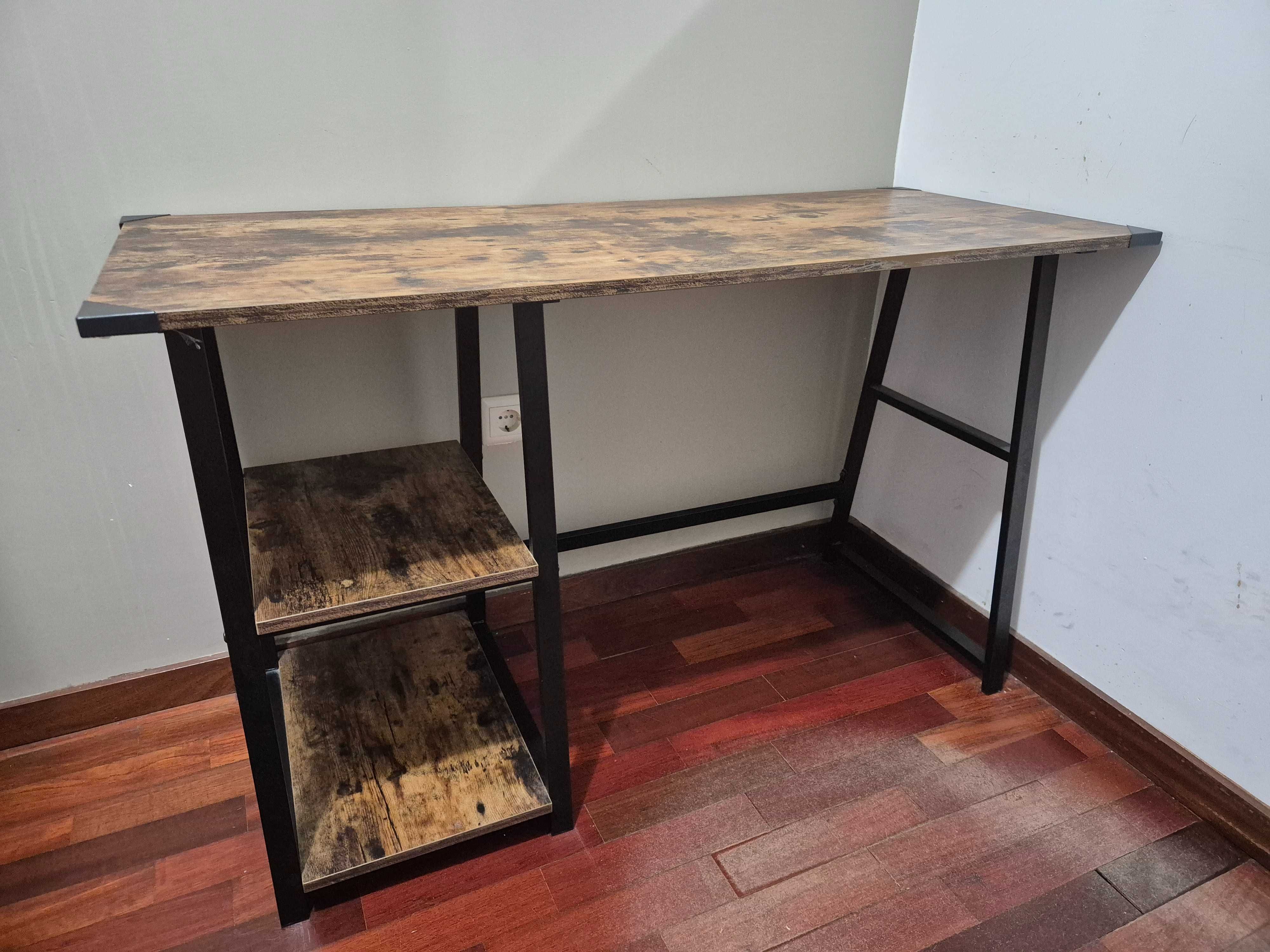 Secretária/Mesa escritório 120cmx70cmx50cm