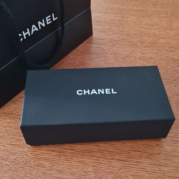 Очки Chanel новые