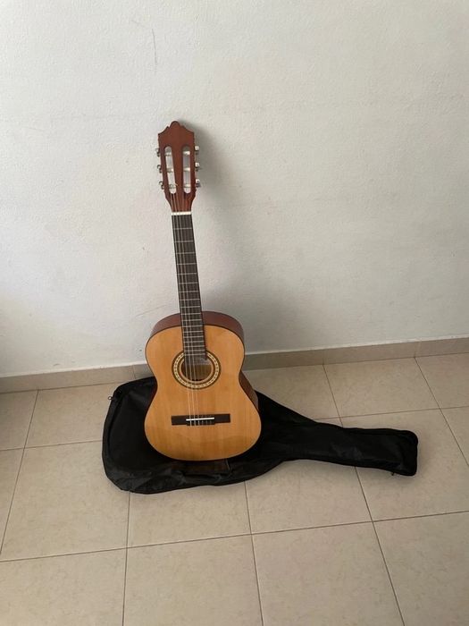 Guitara Acustica