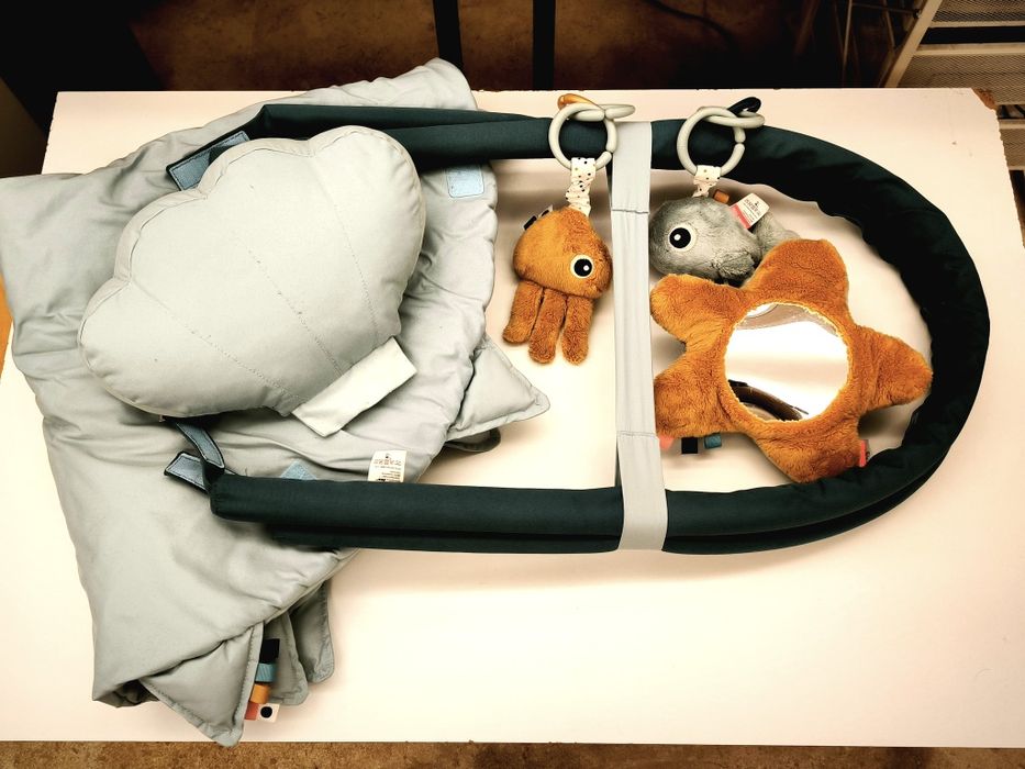 Done by Deer Activity Play Mat, Tapete de Actividades Bebé