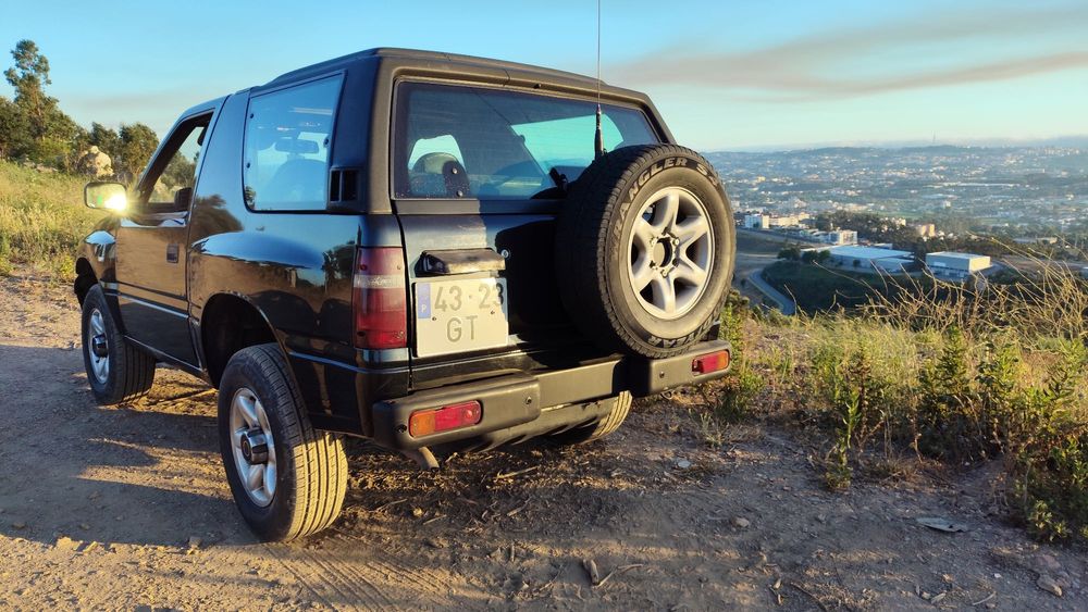 Opel Frontera 2.8 TDI Sport Hardtop Isuzu