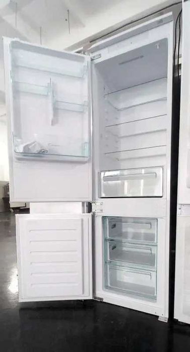 Вбудований холодильник Candy CBL 3518 F модель 2022 рік 177см