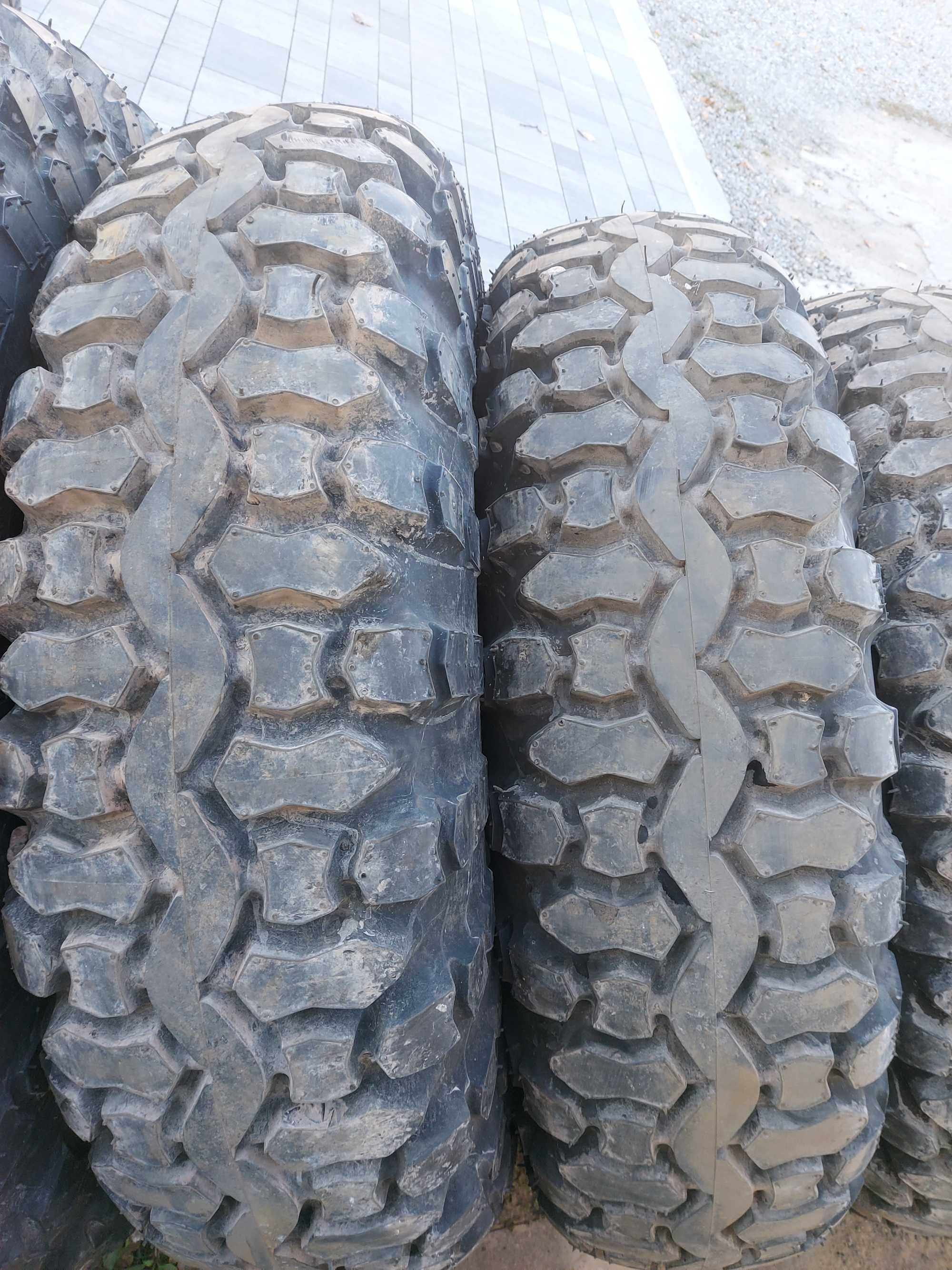 Opona 12.00R20 1200R20 1200x20 12.00 - 20 U34 Stomil Poznań Star 266