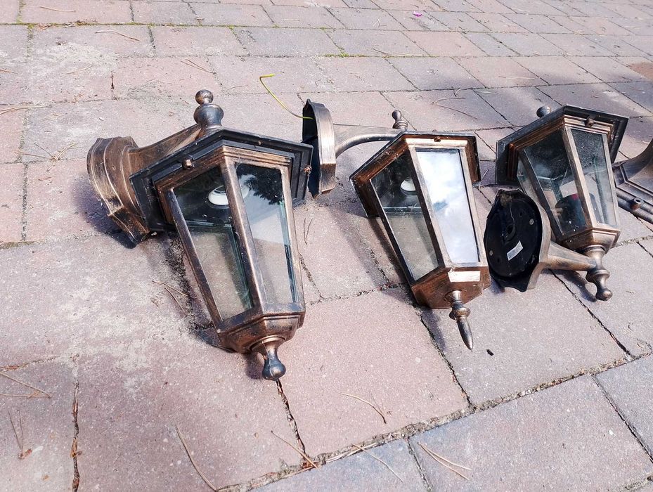 Lampa, latarnia ogrodowa.